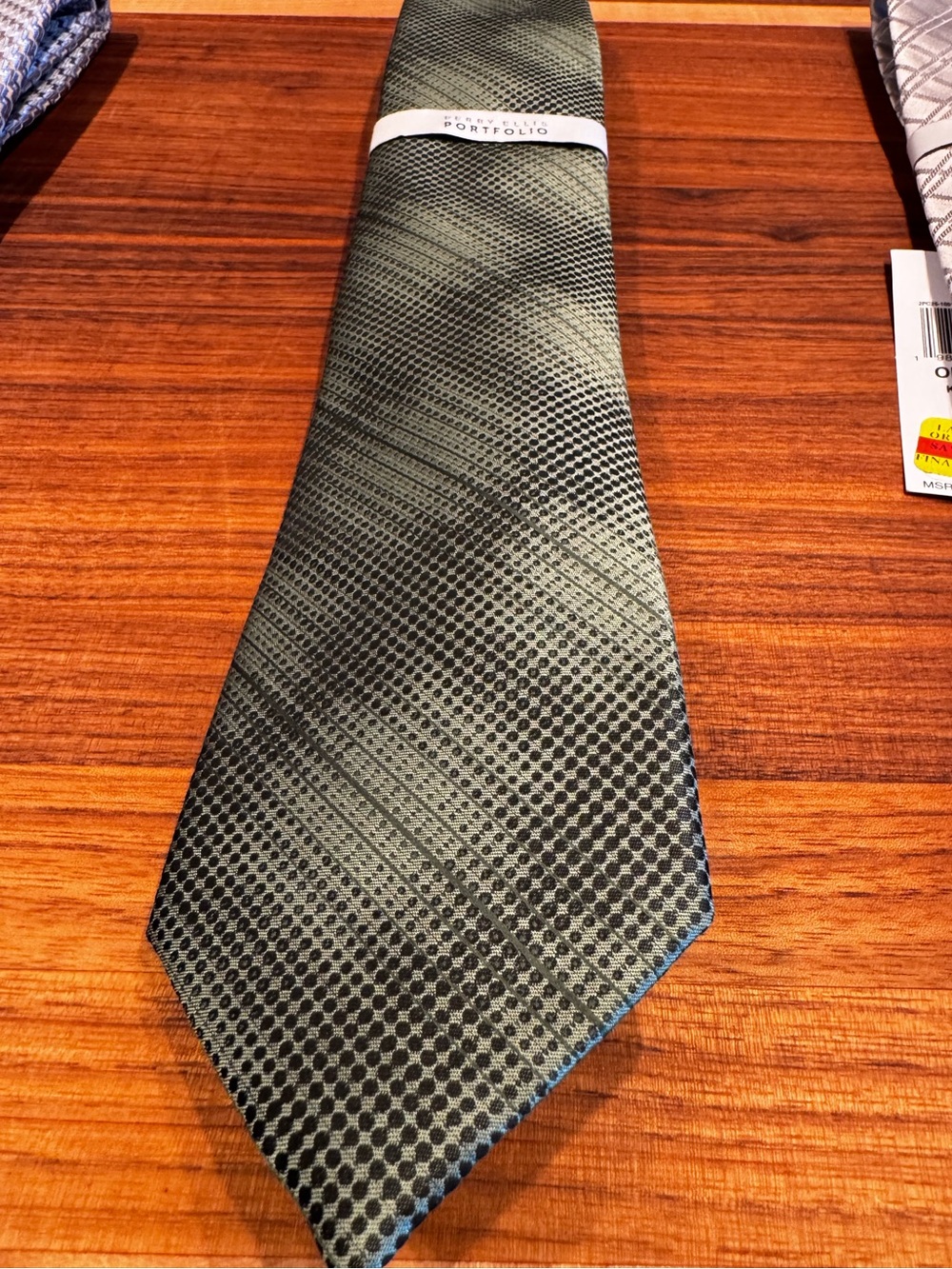Perry Ellis Olive Green Textured Pattern Tie